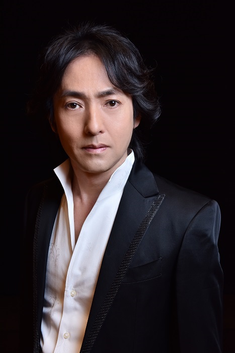 秋川雅史 (1)